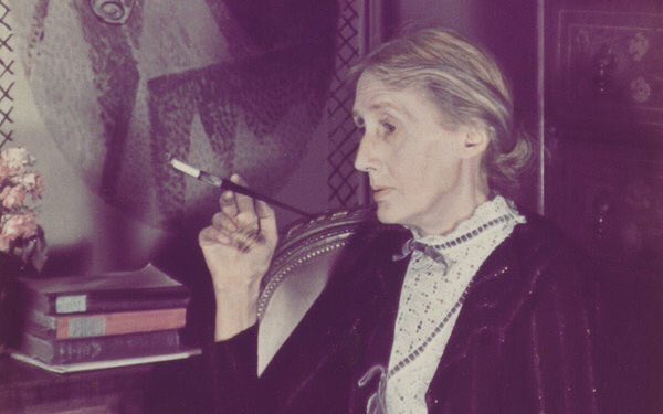 Bu dünyadaki en mutsuz insanlar, başkalarının ne düşündüğünü takıntı haline getirenlerdir.

Virginia Woolf