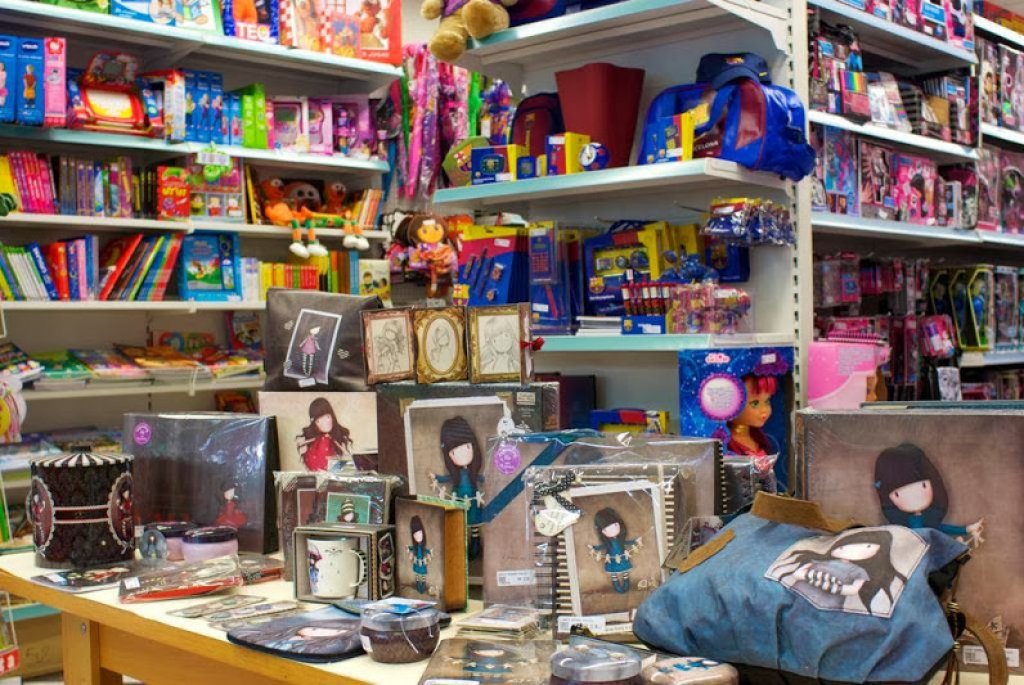 Gasco Joguines. La més àmplia i actualitzada gamma de #jocs #joguines i #regals en un entorn agradable. goo.gl/NT79pY