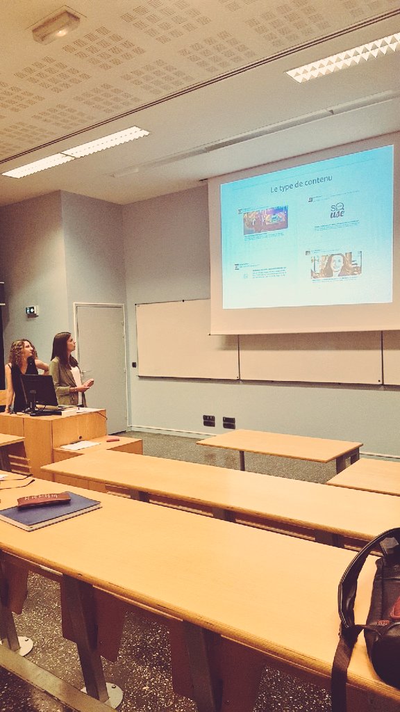 MManagement57's tweet photo. L'ubérisation, un sujet d'actualité par @l_uberisation @LeCnamGE #digicampus 2017 https://t.co/VUOY41iLDg