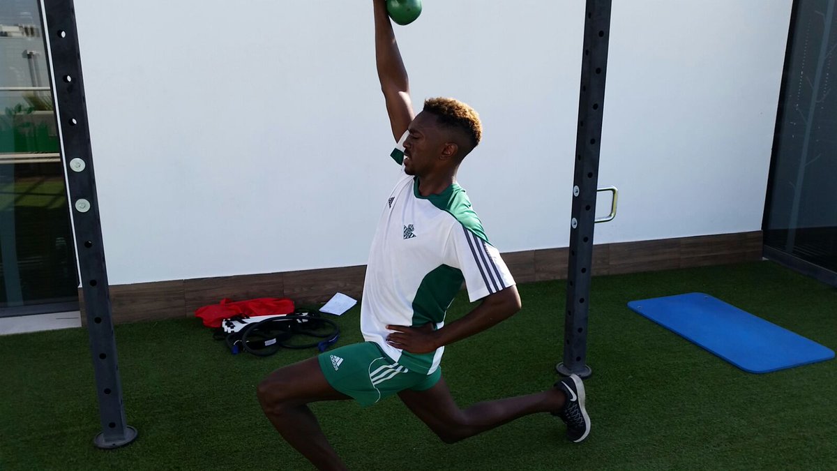 Dogesport's tweet photo. Comenzamos el tappering del jugador @estebitan_98 (@RBetisCantera) en las instalaciones @ALMAZARACLUB con nuestro especialista @LambeConde https://t.co/CBBcceFnAK