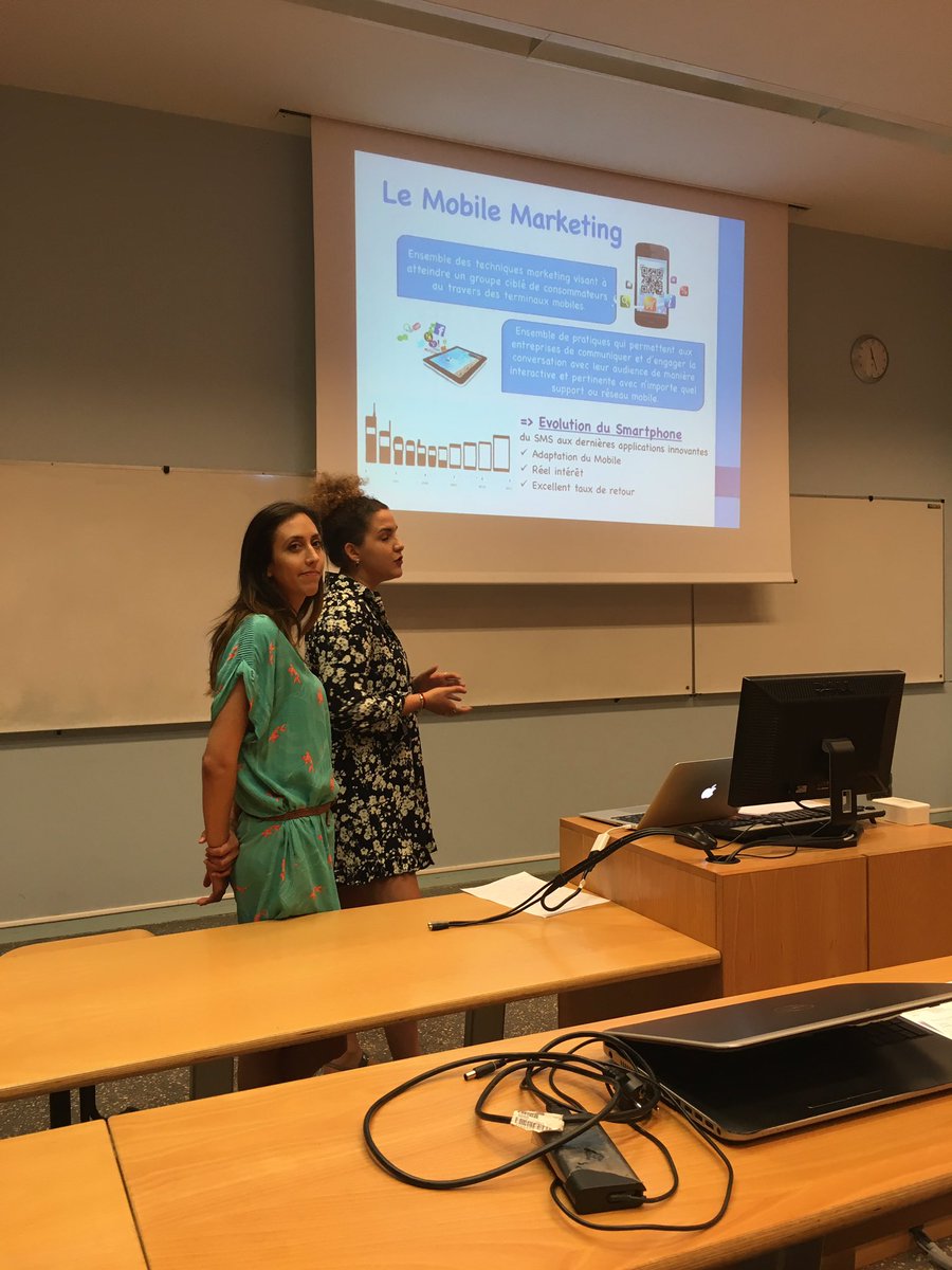 l_uberisation's tweet photo. Le #mobile #marketing, un sujet d'actualité au @LeCnamGE #digicampus https://t.co/x4DUiSUS1B
