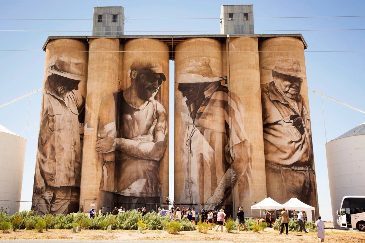 We love art in unexpected places, and it doesn't get any better than the Brim silos @visitgrampians ow.ly/Xjsw30czHUl #MasterChefAU