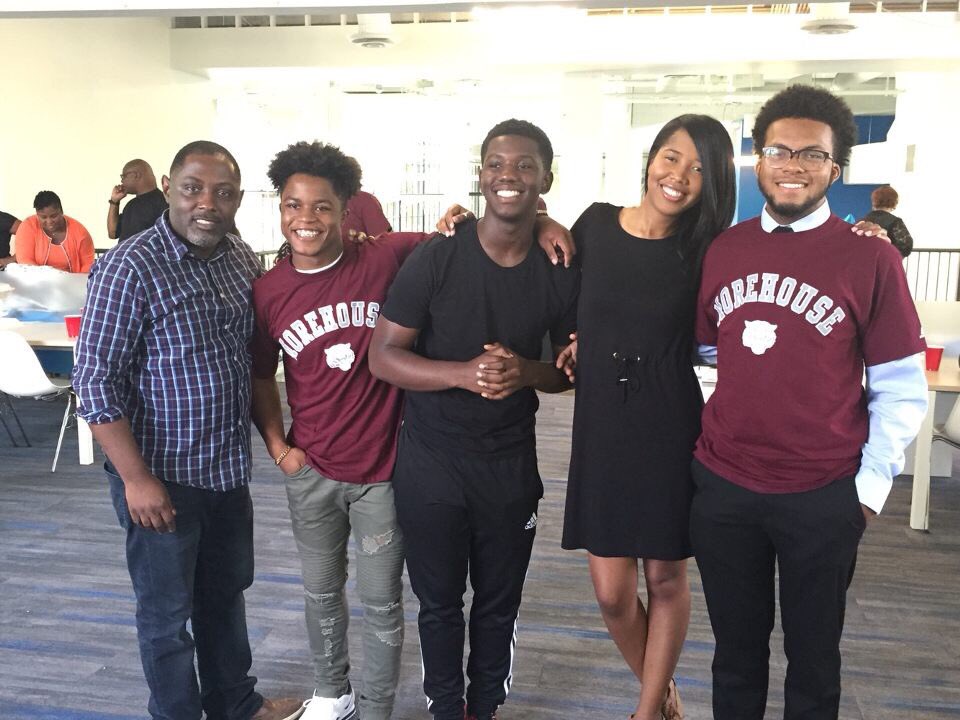 ATLBMBA's tweet photo. Congratulations to our LOT Students who are college bound and heading to Morehouse this Fall! #lotatl #leadersoftomorrow #atlbmba #nbmbaa https://t.co/CSwnOyvxVU