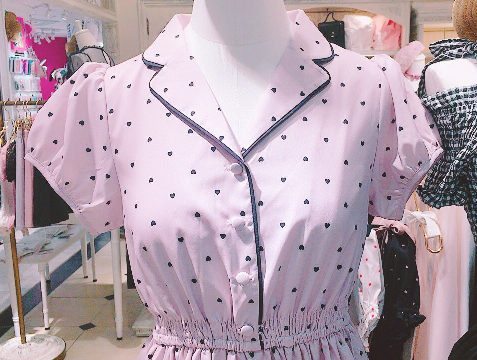SHIBUYA109NET's tweet photo. 【プレゼント企画】
このツイートをRT&amp; @SHIBUYA109NETをフォローした方の中から抽選で2名様に『 #AnkRouge の HeartDotパフスリーブシャツOP（ピンク）』をプレゼント💘細かいハートのドットがかわいいよ🐰💓💓
締切は6月26日(月)24時まで🌷 https://t.co/WXX56n0V1x