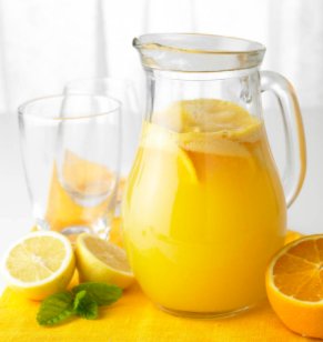 If you're toasting the #solstice tomorrow, may we recommend a drink the colour of the sun? Recipe at bit.ly/2rHLqUr