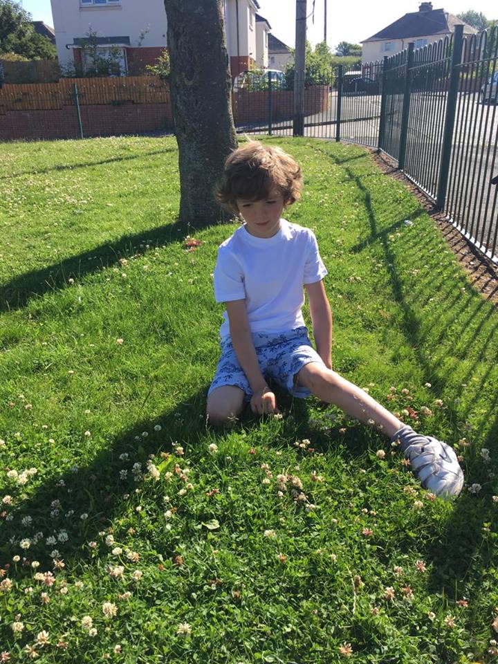 sixhandssixfeet's tweet photo. Deep in thought...followed by ice cream! @GirlGoneDreamer becayuse you missed him yesterday...here he is! #JacMac https://t.co/VvyYOFoFqx