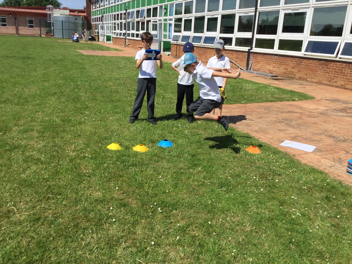GLPrimary's tweet photo. We wonder whose jump is the longest...#GLproblemsolvingweek https://t.co/WxqRBl5067