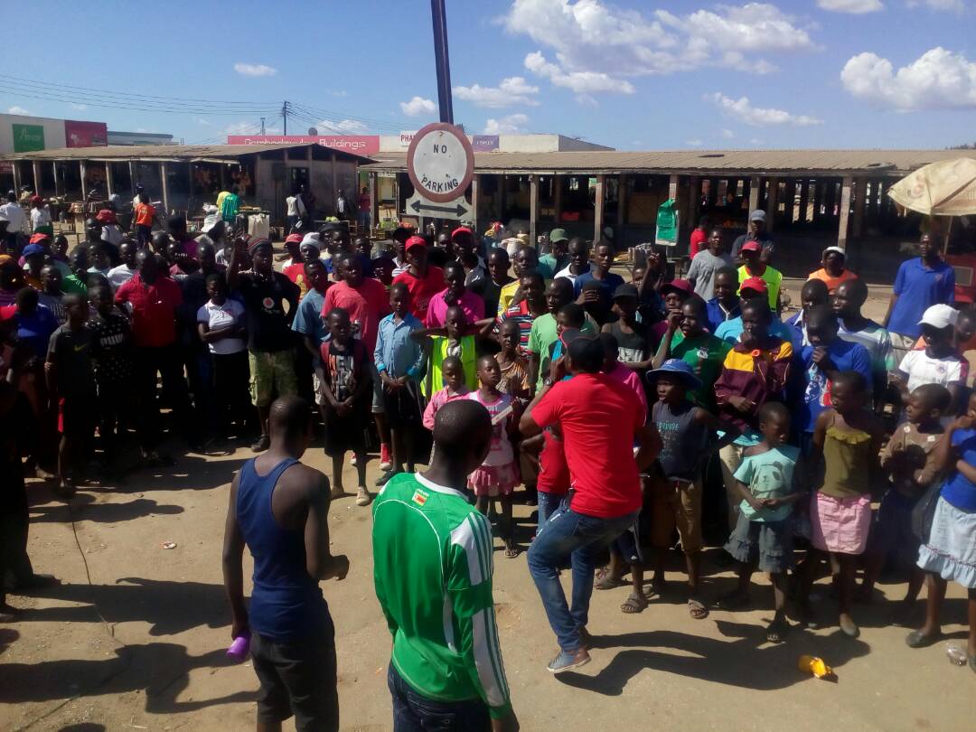 ExideZim's tweet photo. Chinhoyi roadshow
#Exidemoments
#TeamExide
#POWEREDBYEXIDE
Thank you Chinhoyi https://t.co/rR8oAVz30Y