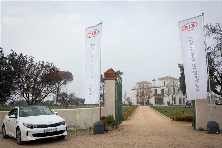 SalmoralMedia's tweet image. Sitios de ensueño, localizaciones originales, #eventos únicos. Somos #carlovers, somos #creativitylovers.