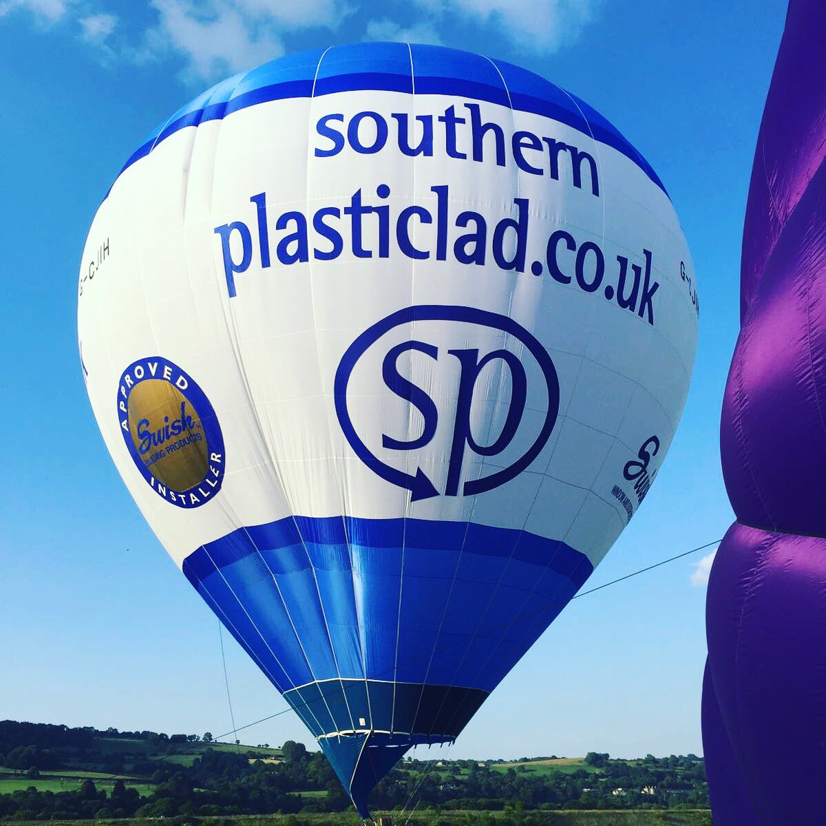 Ballooningmedia tweet media