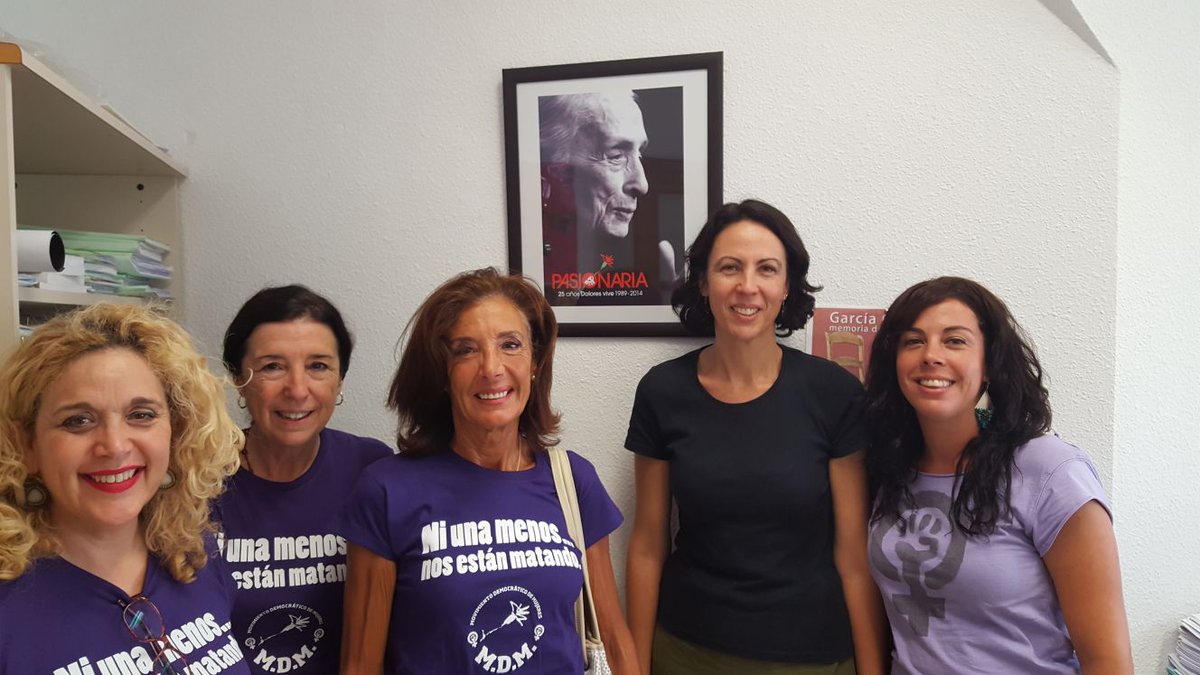 ComunistasMLG's tweet photo. Encierro #19JAlertaFeminista https://t.co/tCaDixlIcJ