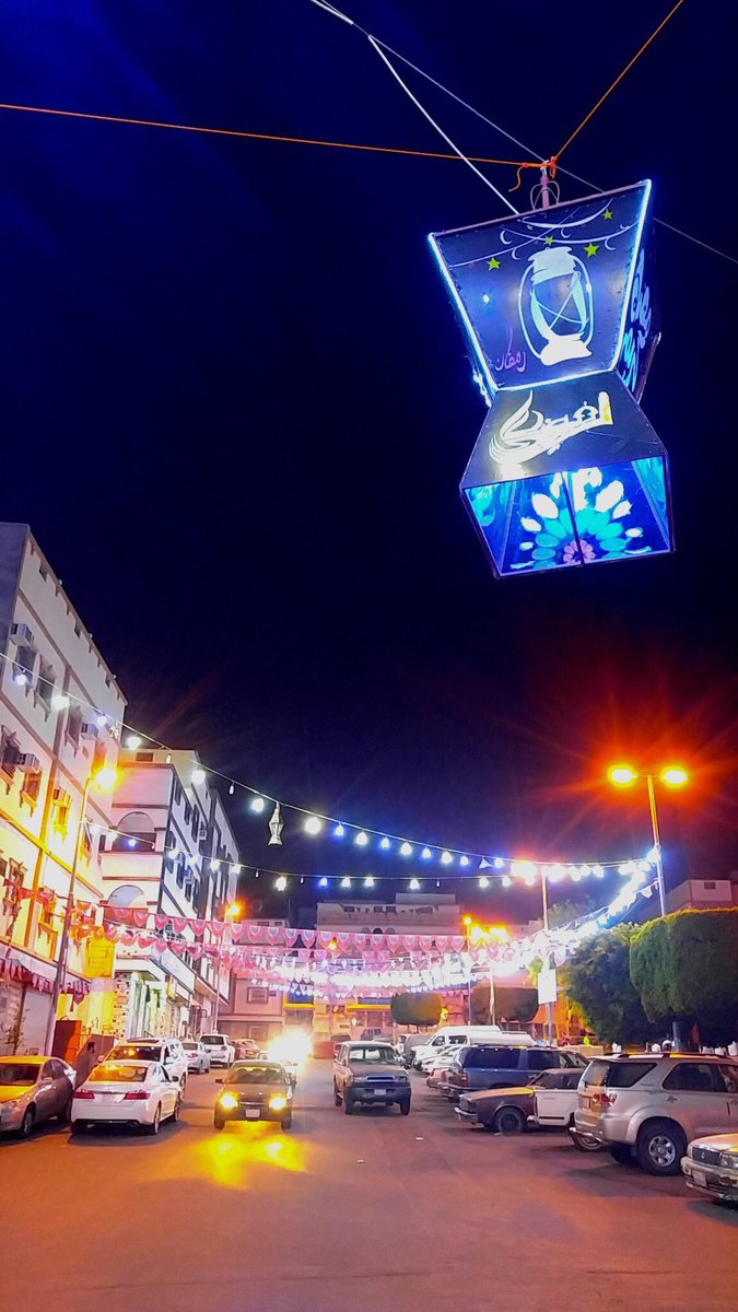 maf179's tweet photo. #رمضان_الطايف_غير

جمال رمضان في الطائف والروح الإيمانية
وعبق المشاعر الممتزجه بين عصر الآباء وحاضر الأبناء والموروث الجميل في مدينة الورد💎 https://t.co/0BexvkdF4j