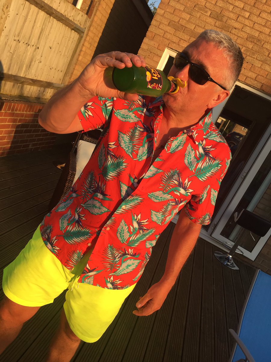 HilchyBoy's tweet photo. Hey @HoochLemonBrew Kids got me some #hoolahooch for #fathersday plus "matching" shirt n shorts #lovinit 😎 https://t.co/1T2bMh7Nxi