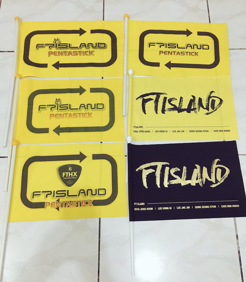 Chungwanwan's tweet photo. I have 6 versions #PENTASTICK 😂😂😂😂😂😂😂😂 #FTISLAND https://t.co/cZFisBBdKd
