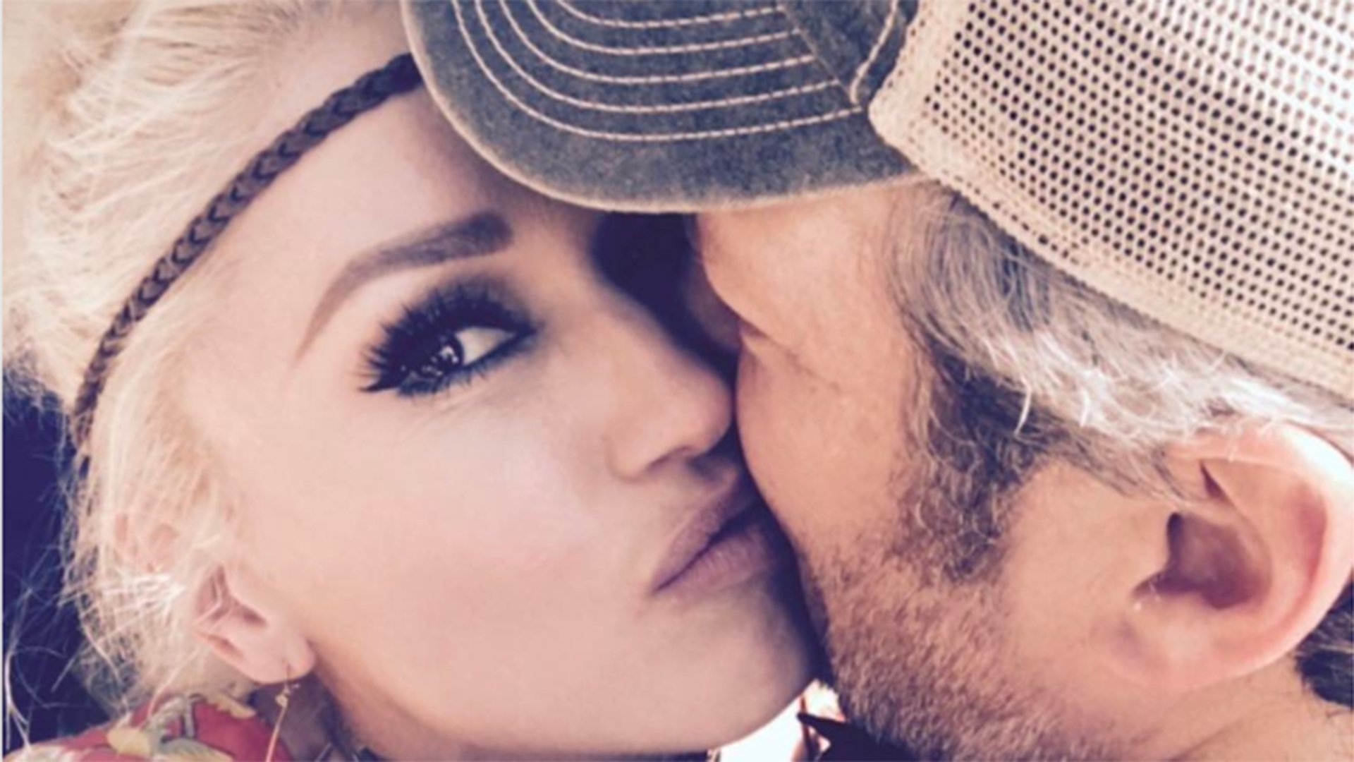 We love these two! sends sweet birthday wishes to 