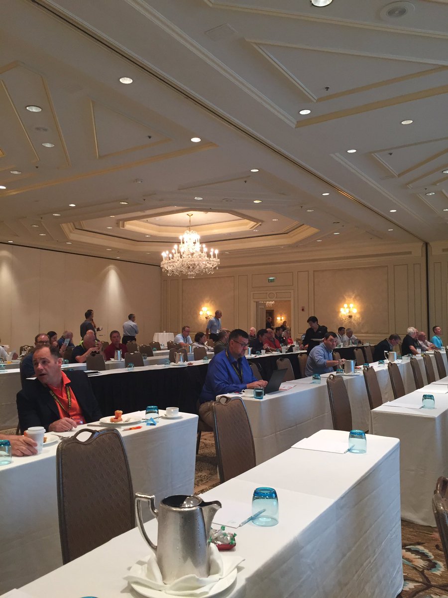 FVMAonline's tweet photo. Morning sessions sponsored by The Bigelow Companies. Thank you Bigelow! #FFMA2017 https://t.co/kTEawVdVAt