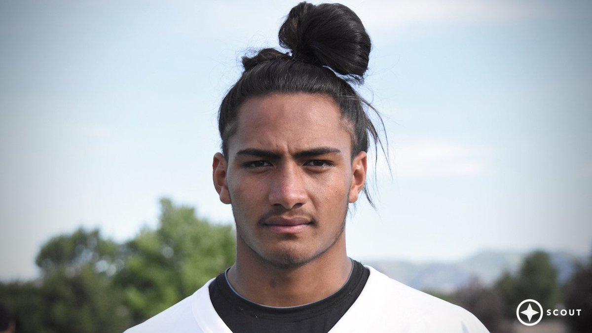 BlairAngulo's tweet photo. Waianae four-star LB Kana'i Mauga talks latest offer from #Utah, hopes to see #Cal this summer, will camp at #USC: https://t.co/MX0MYAxQ8U https://t.co/TU3dpbK6a2