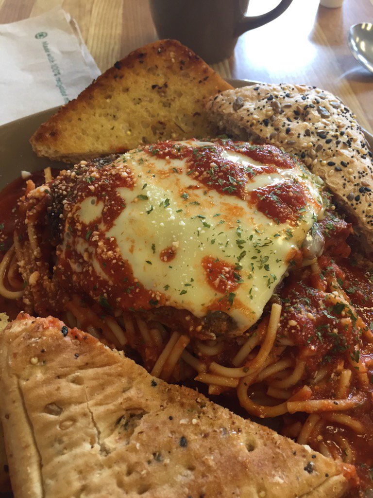LnewolfRon's tweet photo. #syscoeatslocal @barbsdelight https://t.co/5aUyz8vSVC