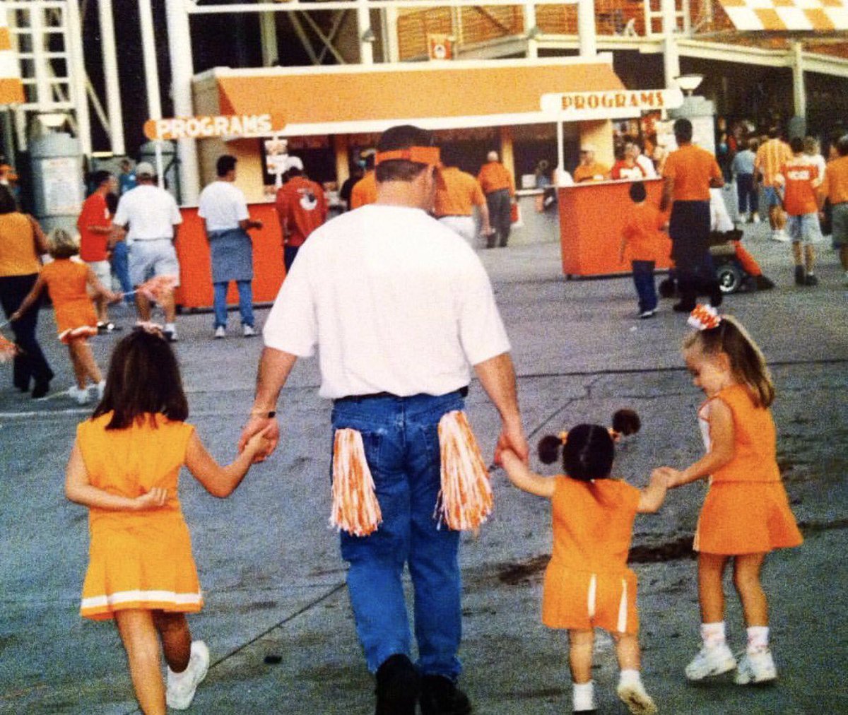 Tennessee ✰ Delta Zeta tweet media