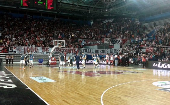 Fin de la historia: Quilmes será local en el Islas Malvinas dlvr.it/PNVRL7