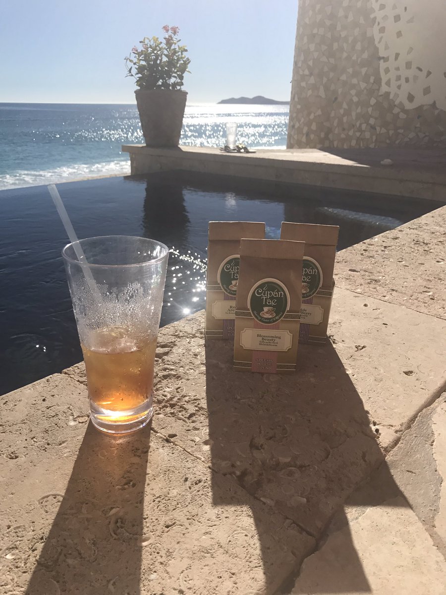 Sun's out! Cool down with an iced tea! #buyonline #internationalshipping #icedtea #tea #summeringalway #galwaygirl cupantae.eu