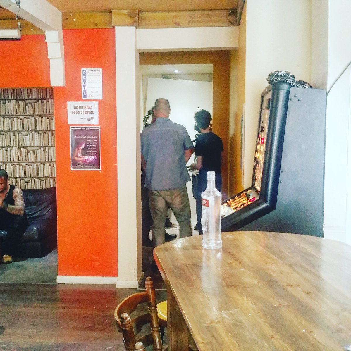 thesaxisonfire's tweet photo. #filming #RELENTLESS with #philnorman for fight choreography #indiefilm https://t.co/aOswjR7XX9
