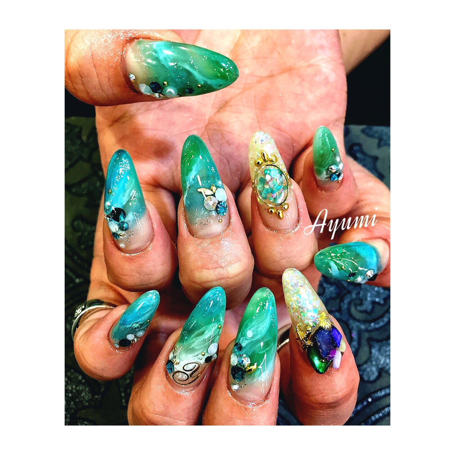 Nailsalon Clear Twitterissa グリーンネイル カッコイイ Nailsalonclear ネイル ネイルデザイン ジェルネイル ネイルサロン Ayumi ジェルアート 貝殻ネイル 派手ネイル シェルネイル 夏ネイル グリーンネイル エメラルドグリーン クリアネイル