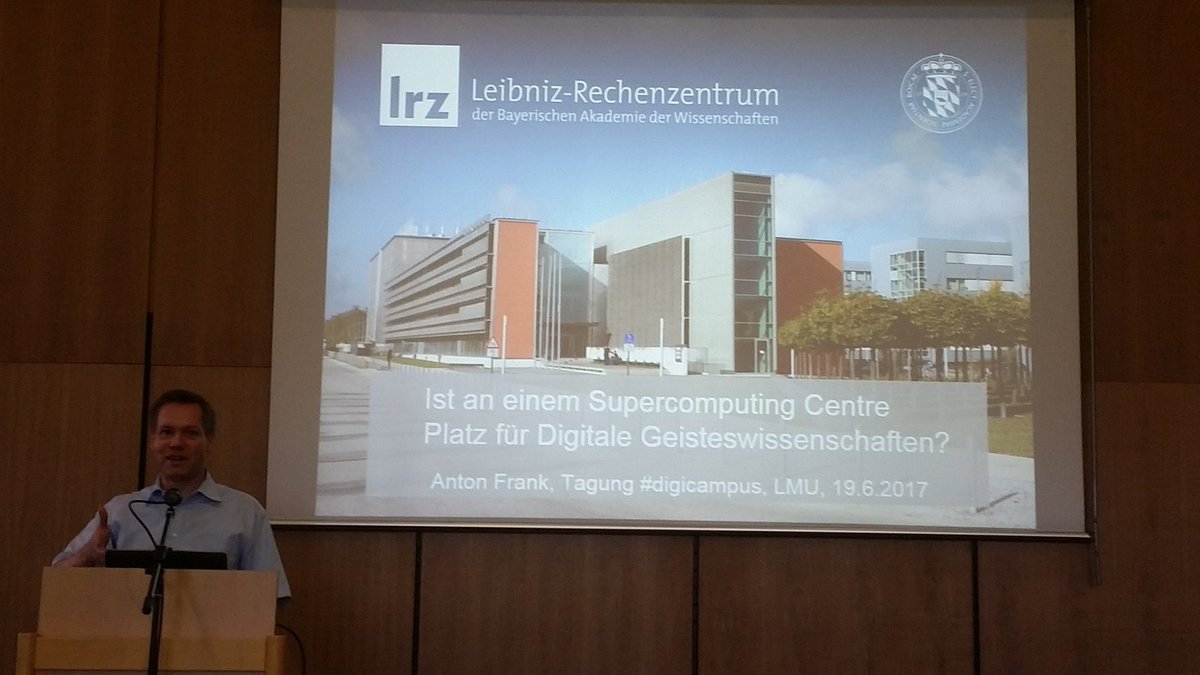 dhvlab's tweet photo. Last but not least: Anton Frank vom @LRZ_DE über die Beziehung des LRZ zu den Digital Humanities
#DigiCampus https://t.co/B17vk8HdHg