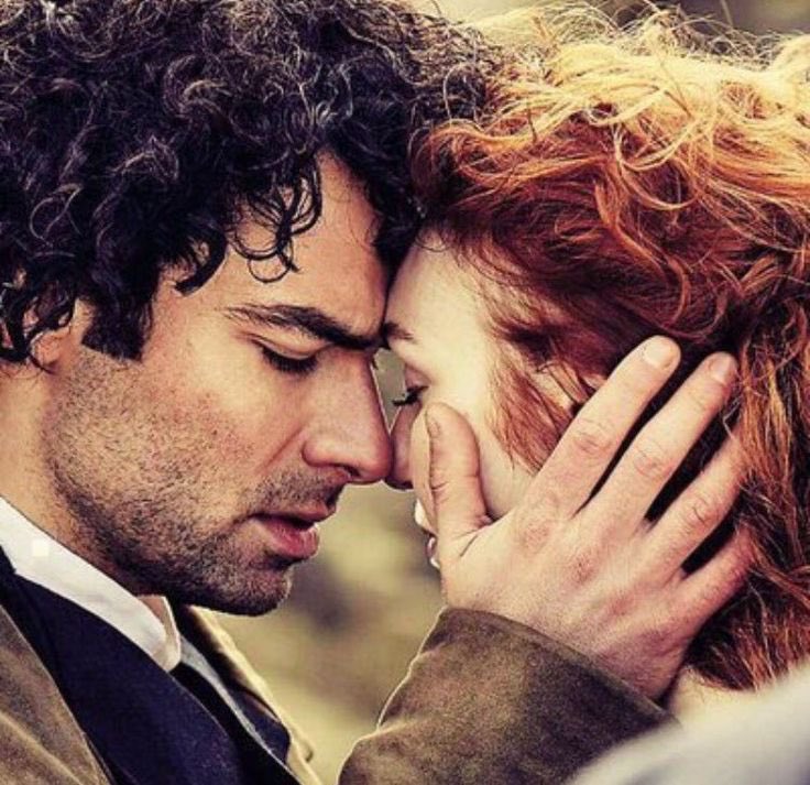  Happy Birthday to Aidan Turner!    