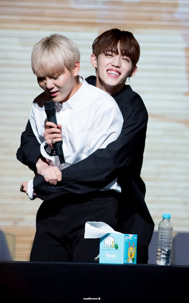 cheolarchive's tweet photo. 170617 Dongsoul fansign
cr. sunflower9588
#SEVENTEEN #세븐틴 #SCOUPS #에스쿱스 #SEUNGCHEOL #최승철 https://t.co/10ePpRIsNK