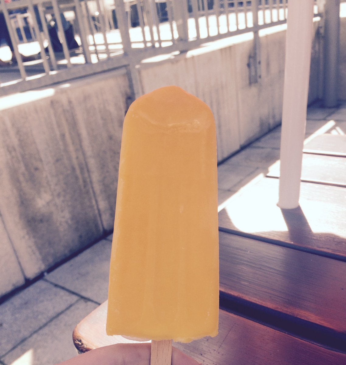 CIoudinee's tweet photo. Verdiente Eiszeit.... #Iceatwork https://t.co/YVZgfhCYoz