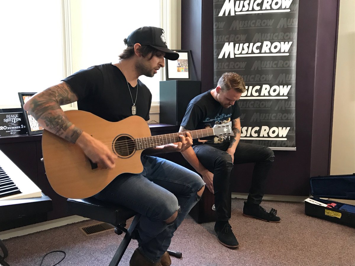 realmarkmackay's tweet photo. TWO days til' #Nashville 👏🏻  #countrymusic #countryshowcase https://t.co/DPKoVwQkin