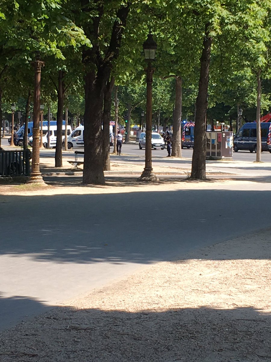 Προβολή εικόνας στο Twitter Προβολή εικόνας στο Twitter