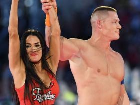 mtvromania's tweet image. Iubita lui John Cena, aproape goala la un eveniment public. Cum a aparut Nikki Bella pe covorul rosu