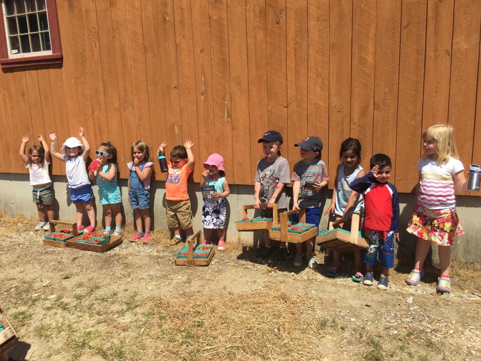 bfctoday's tweet photo. Join us Wed. 6/21, 10-11:30a, at @ParleeFarms for strawberry picking! Meet at the store's front doors at 10am. RSVP: https://t.co/vtiJupCFXU https://t.co/zf6mUrAjD5