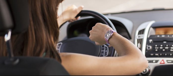 Je ramène ma Zipcar à l'heure pour l'abonné suivant ! Ponctuel en tout temps. Les règles Zipcar > ow.ly/g9Sv30cHY8T