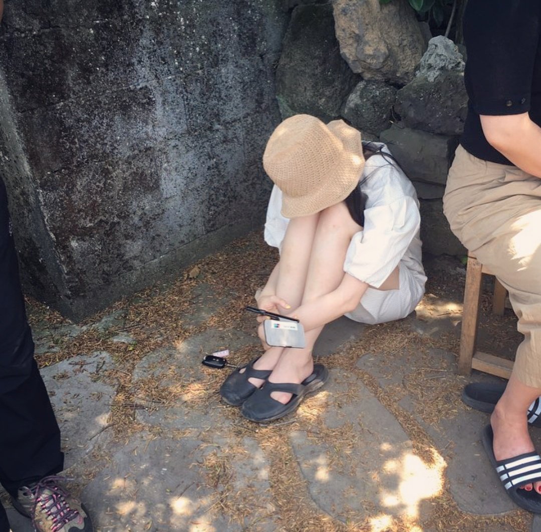 이솜 tweet media