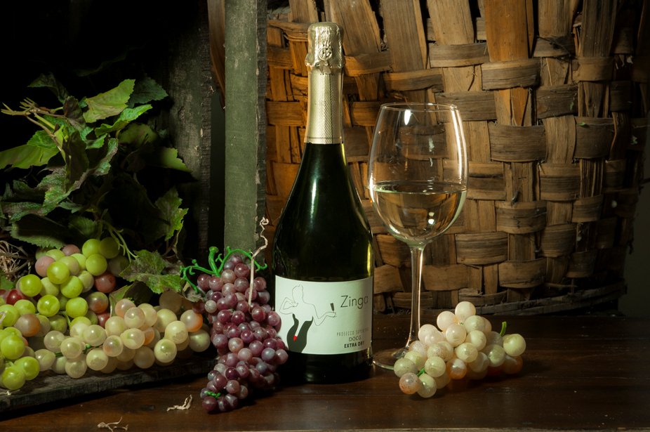 TwitItalianWine's tweet photo. #prosecco docg extra dry zinga
#profumiditalia exclusive distributor for #tenuteBarzan
@profumiditaly #italianwineweek https://t.co/dgXKMOzrBg