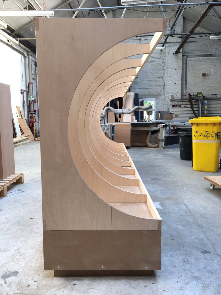 StuartIndgeltd's tweet photo. An interesting curved display unit in the making for @MUFarchitecture and @CraftsCouncilUK #exhibition #museum #fabrication #joinery https://t.co/hctC15KOlq