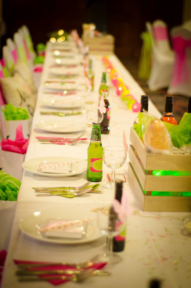 You can get the "WOW" Factor at your wedding without the big price tags... aldiss-park.co.uk