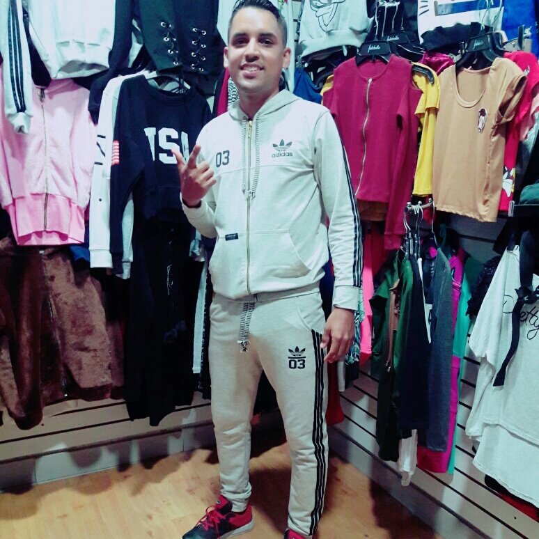 Zainoxreal's tweet photo. #NuevaFotoDePerfil https://t.co/boz7o4Pjvw