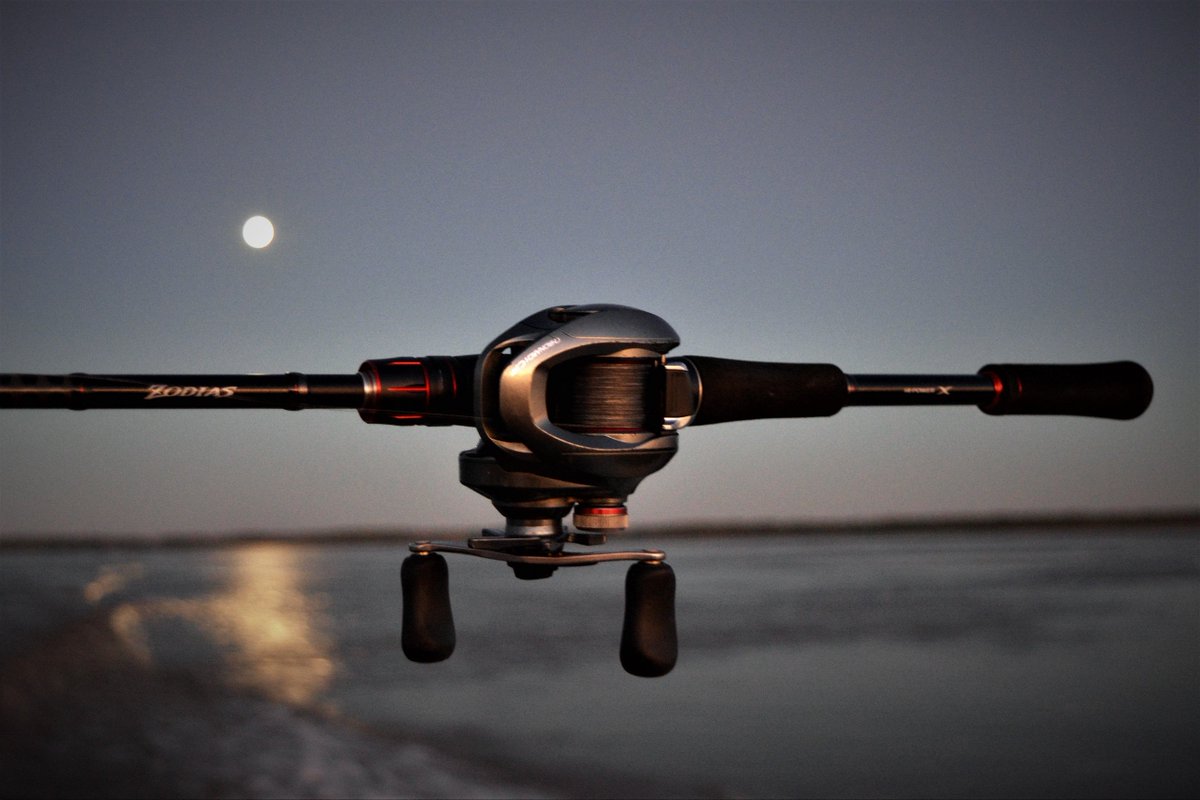 ShimanoPescaARG's tweet photo. #Zodias + #Chronarch, combo para arrancar la semana con todo. ¿Cuánto falta para el finde? ;) https://t.co/LUUKZNJnn9