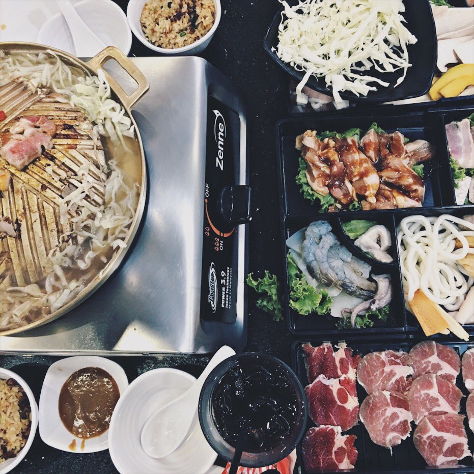 Rex_law62's tweet photo. Dinner time,
随便吃…

#bbqplaza https://t.co/R1yIVwZYDX