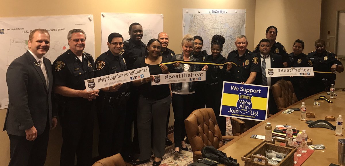 dallasisdpolice's tweet photo. Excited to meet with the amazing folks with @OpBlueShield #ConversationsCount https://t.co/MtPUGkYTfM