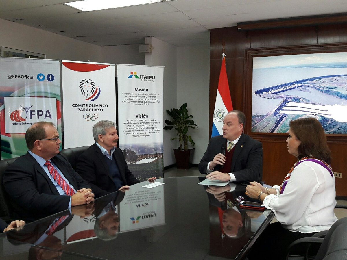 itaipuparaguay's tweet photo. "El Pdte. @Horacio_Cartes pidió apoyar al Sudamericano de Atletismo con US $ 100000" DGP #JamesSpalding @PresidenciaPy @IPParaguay @sicompy https://t.co/d7IiDdZX0r