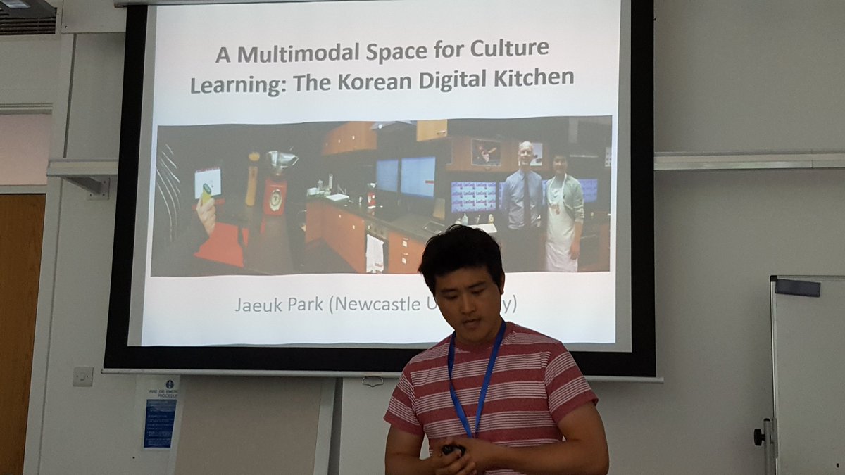 IALICconference's tweet photo. Anyone getting hungry? Jaeuk Park @UniofNewcastle on the Korean Digital Kitchen &amp; avoiding boredom in language classrooms #IALIC2017 https://t.co/Fh4iwczti0