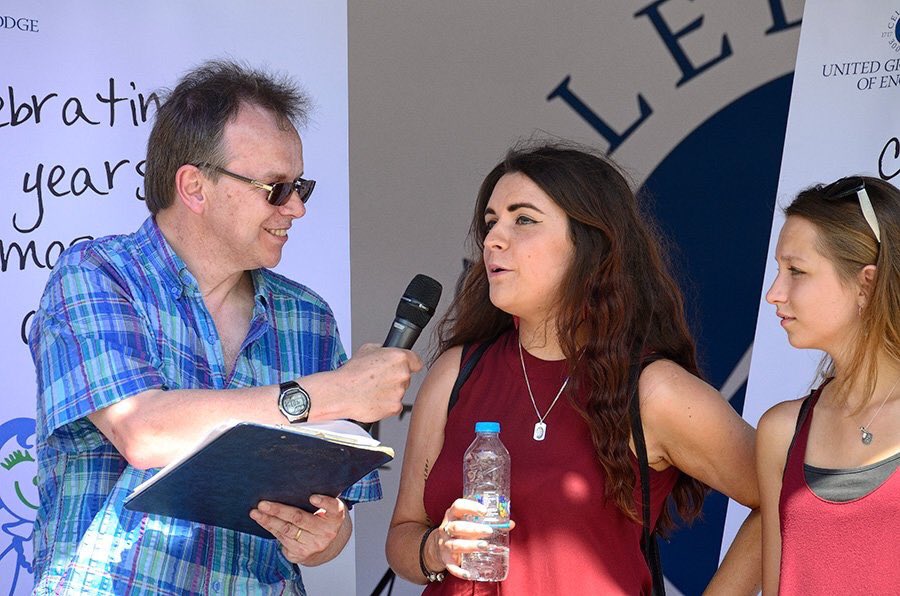 RadioGraham's tweet photo. One highlight @NottsMasons @NottsMasons300: Chatting to @MollyWindsor97 alongside @xHanPanx &amp; @MPArrowsmith of @NottsActors 🎤
A great day!☀️ https://t.co/sRDaW7Zexb