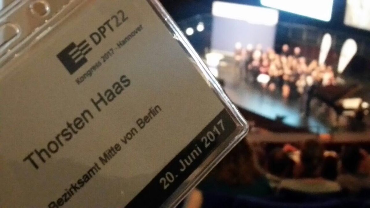 BA_Mitte_Berlin's tweet photo. Auch der Präventionsrat des Bezirks #Mitte ist beim Deutschen #Präventionstag in Hannover dabei. #dpt2017 https://t.co/05JlTOqS29