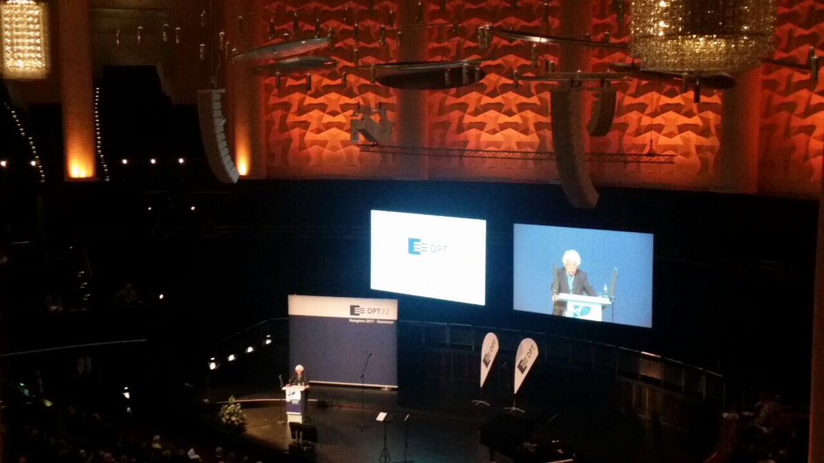BA_Mitte_Berlin's tweet photo. Auch der Präventionsrat des Bezirks #Mitte ist beim Deutschen #Präventionstag in Hannover dabei. #dpt2017 https://t.co/05JlTOqS29
