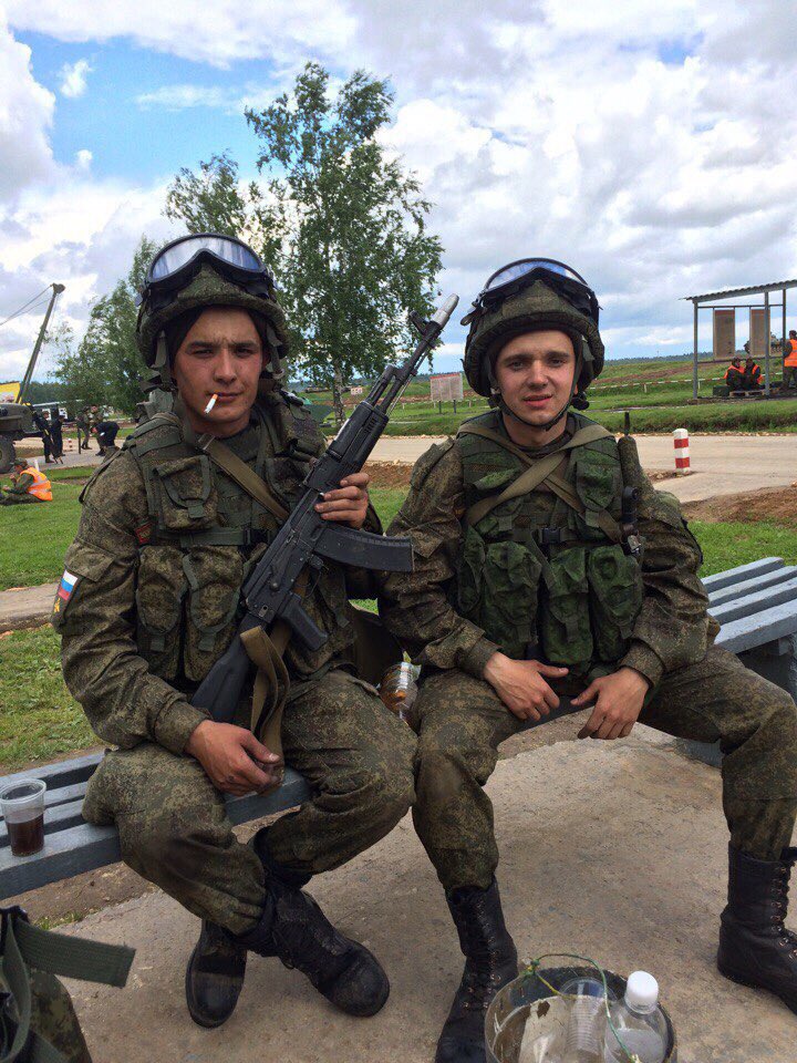 loadingepta's tweet photo. Грязные,уставшие,но довольные 💪🏼 https://t.co/yPJ9YfeJaW